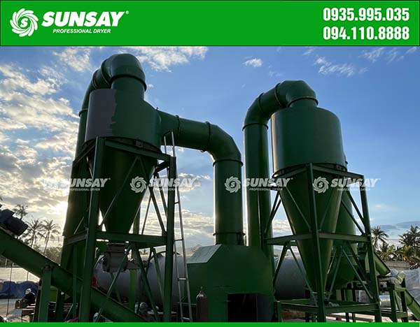 Rotary drum dryer for drying coconut mulch