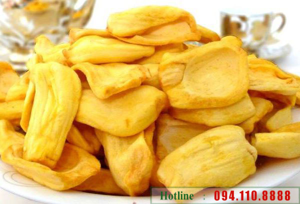 Vacuum fried jackfruit