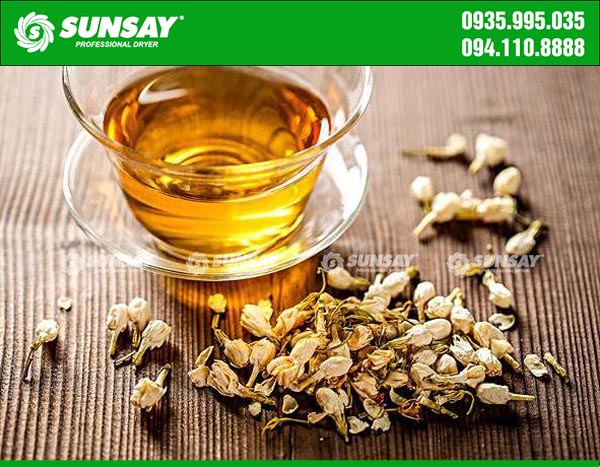 Dried jasmine tea