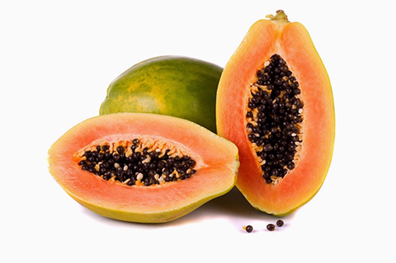 Papaya is a fruit rich in nutrients