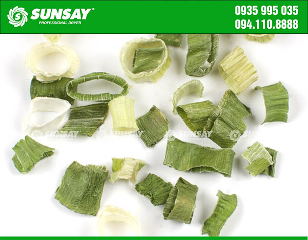 Dried scallions