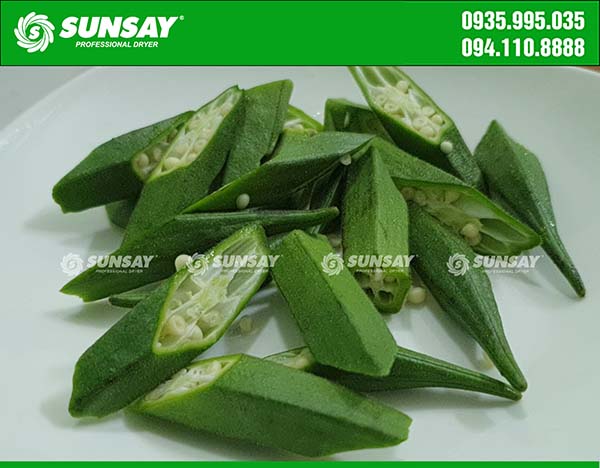 Sublimation dried okra – Okra washed and cut into pieces