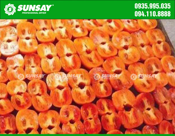 Dried fresh persimmon