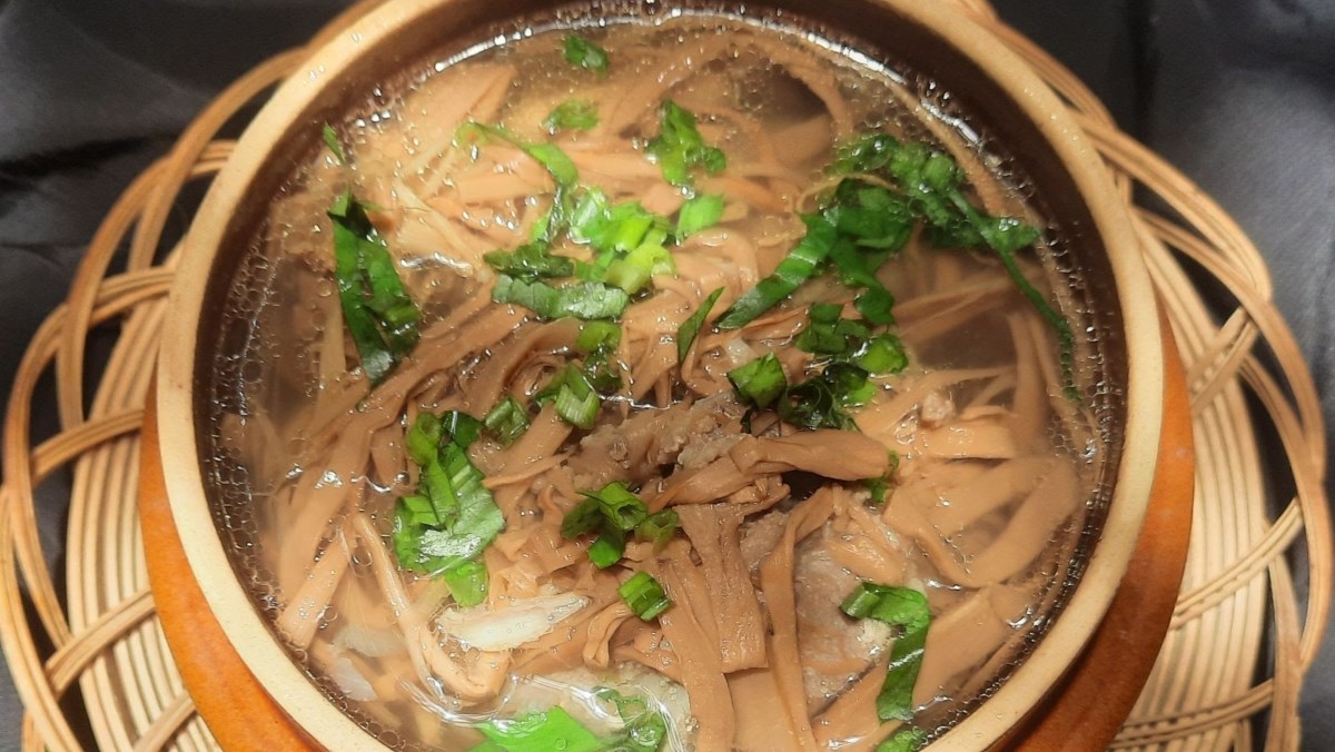 Dried bamboo shoots are very popular