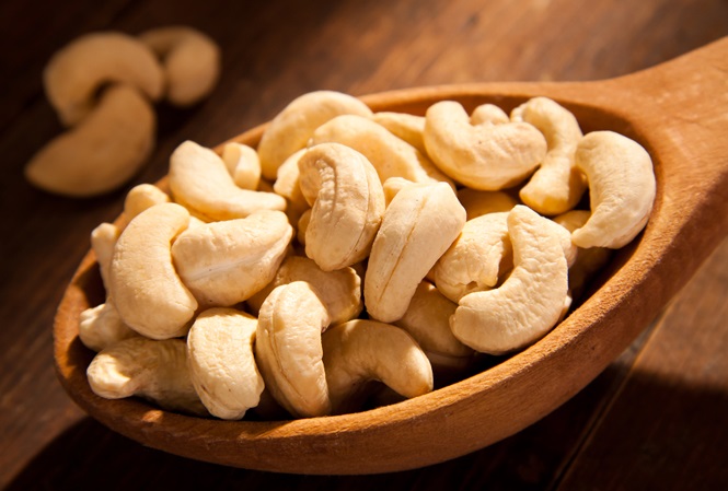 Dried cashews are a favorite dish of many people today