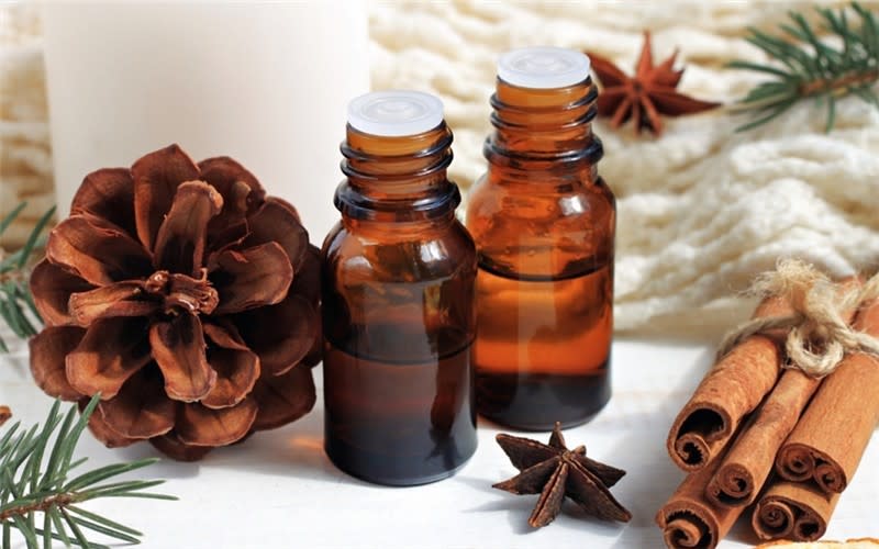 Effects of cinnamon essential oil