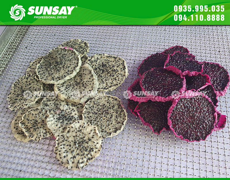 Dried dragon fruit has beautiful color, moderate elasticity and delicious taste.