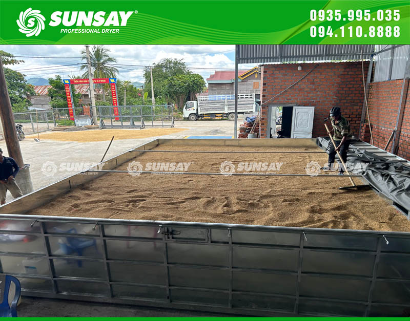 Horizontal dryer is used to dry agricultural products such as rice, corn, beans...